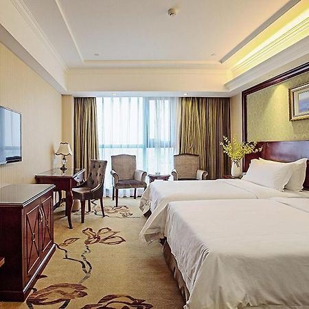 Vienna Hotel Changnan Nanchang County Exteriér fotografie