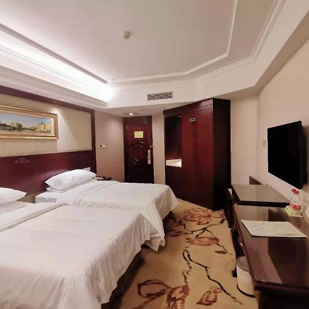 Vienna Hotel Changnan Nanchang County Exteriér fotografie